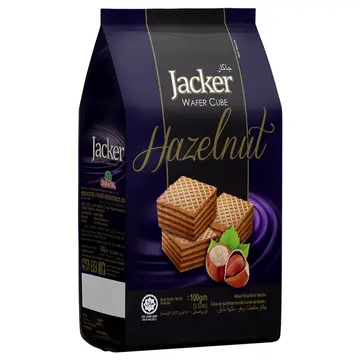 Jacker Wafer Cube Hazelnut pack